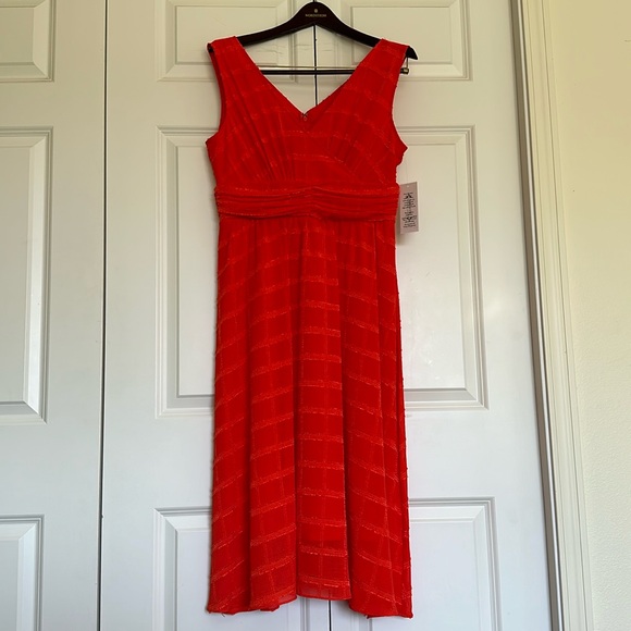Host Pick 💕 Nanette Lepore size 8 Calypso Red V neck knee length dress. - Picture 3 of 14